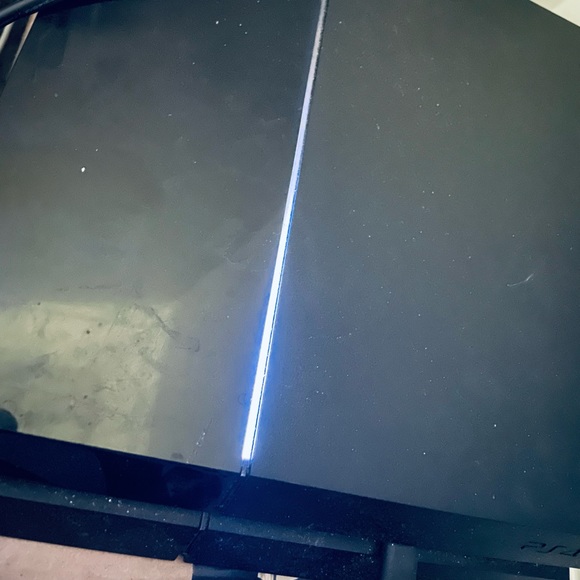 It’s a PlayStation 4 not brand new but I just go it 2month - Picture 3 of 3